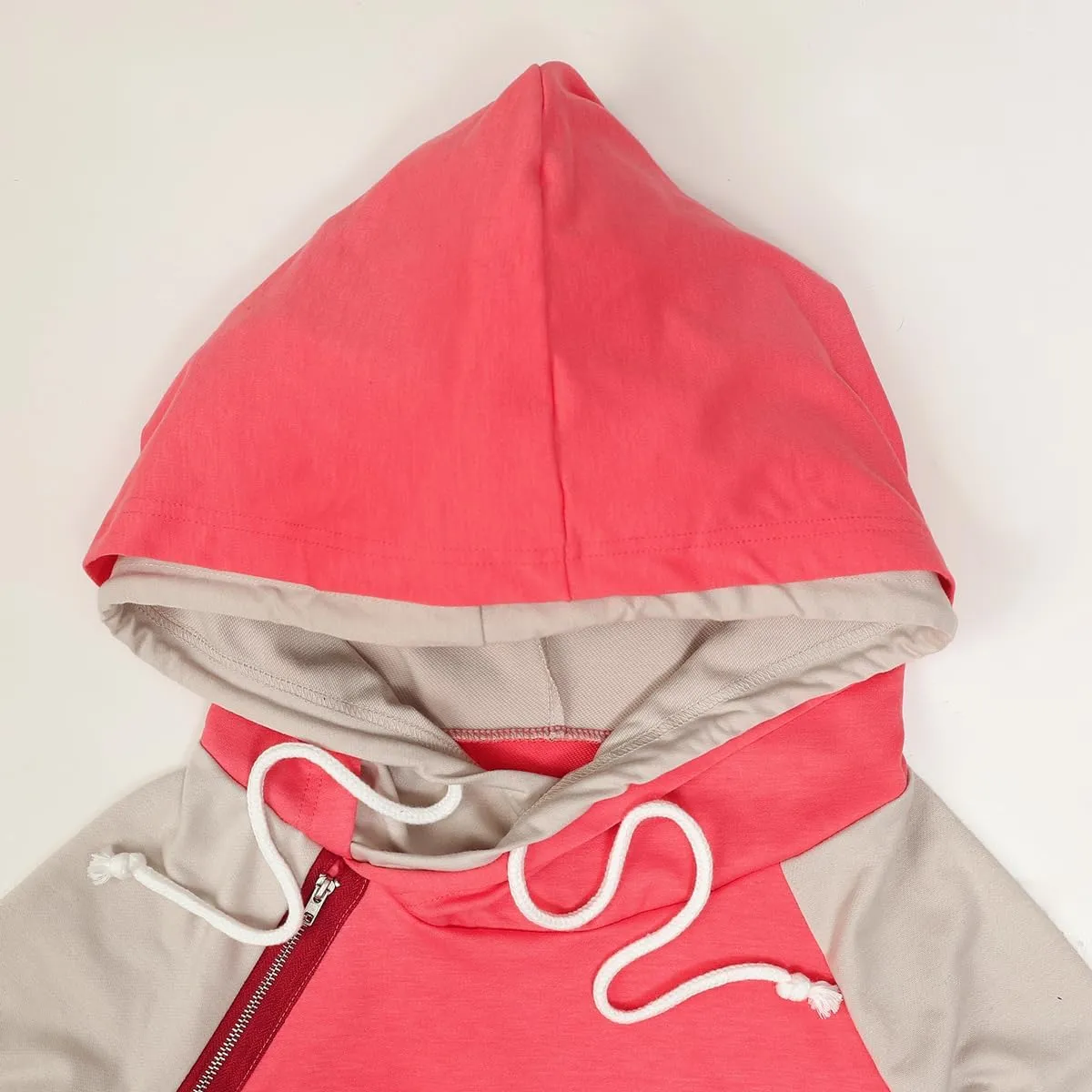 Barlver Women's Casual Hoodies Long Sleeve Sweatshirts Cowl Neck Drawstring Hooded Pullover Top with Pockets