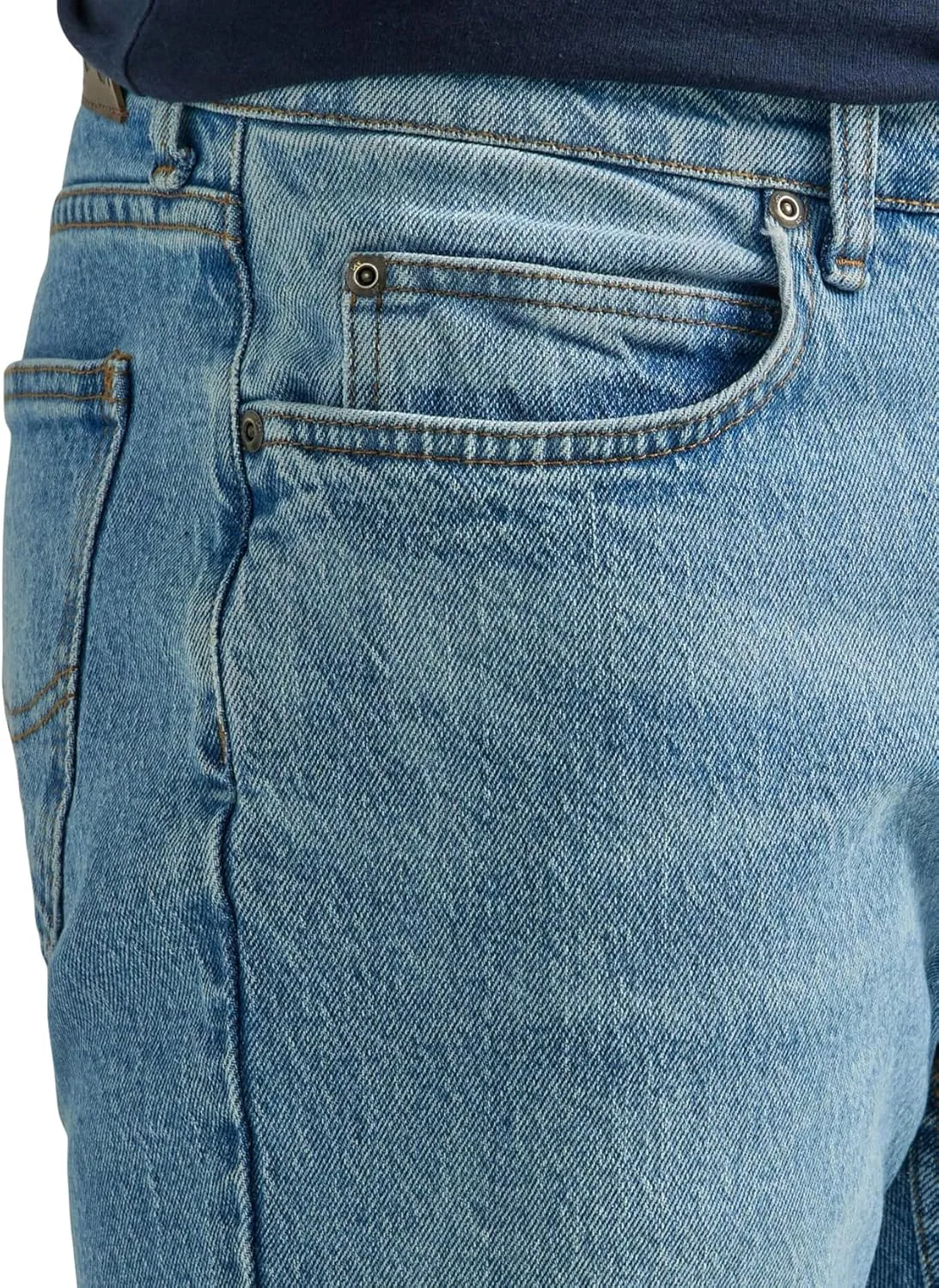 Lee Men's Legendary Athletic Taper Jean
