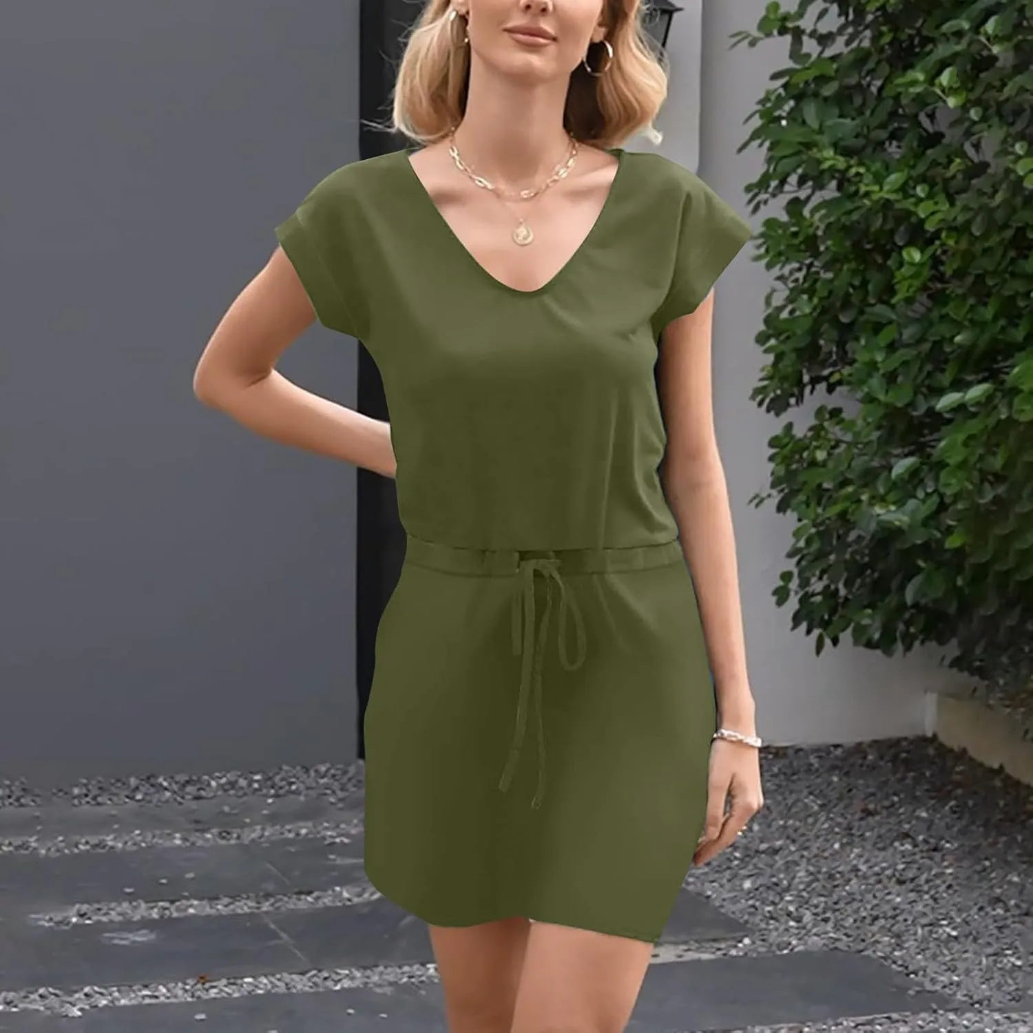 Summer Dresses for Women 2025 Casual V-Neck Short Sleeve Sundress Ladies Fashion Work Mini Dresses with Pockets