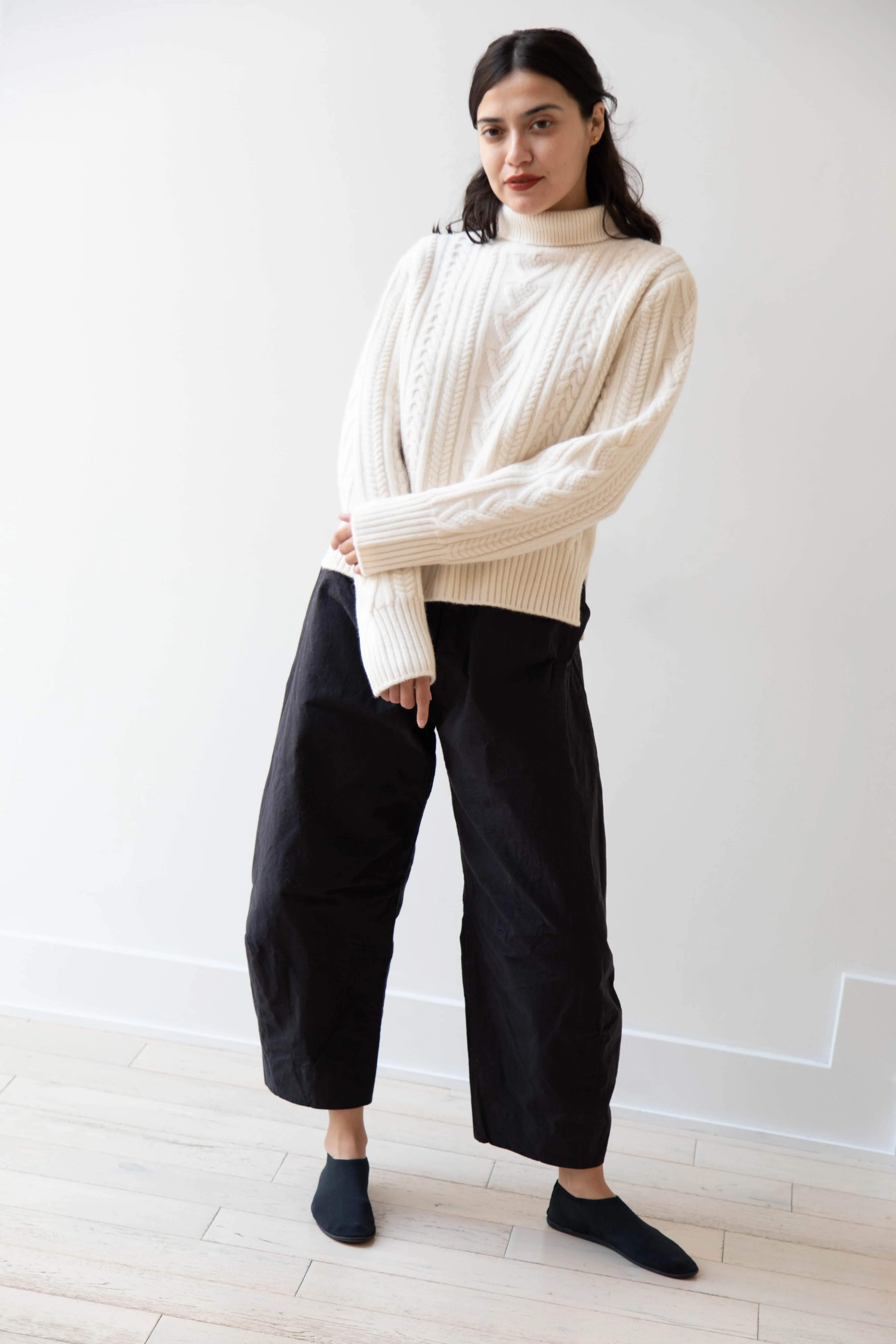 The Loom | Cable Turtleneck Sweater in Ivory