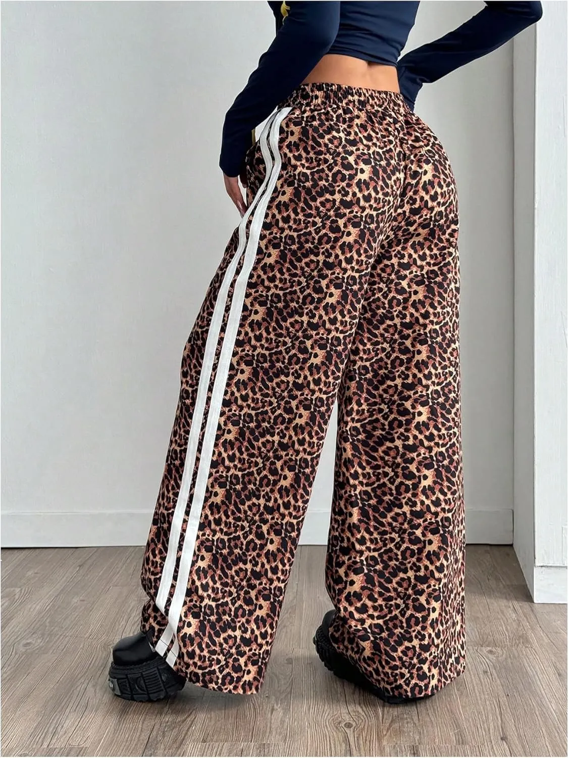 Women's Y2K Leopard Print Pants Side Striped Baggy Pant Cheetah Drawstring Wide Leg Loose Trousers with Pockets